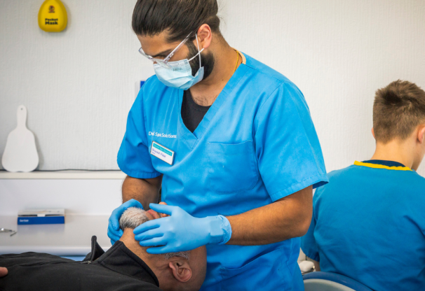 how-to-handle-a-dental-emergency-img